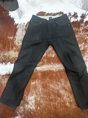 Kuhl Men's Slim Straight Jeans in Black